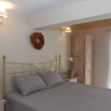 Πανδοχείο Oisyra Boutique Ερμούπολη
